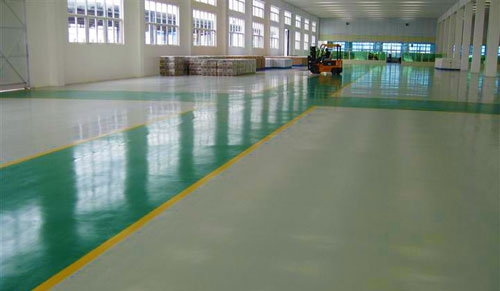 關(guān)于環(huán)氧地坪漆涂料與涂裝之間的利于弊.jpg 地坪漆